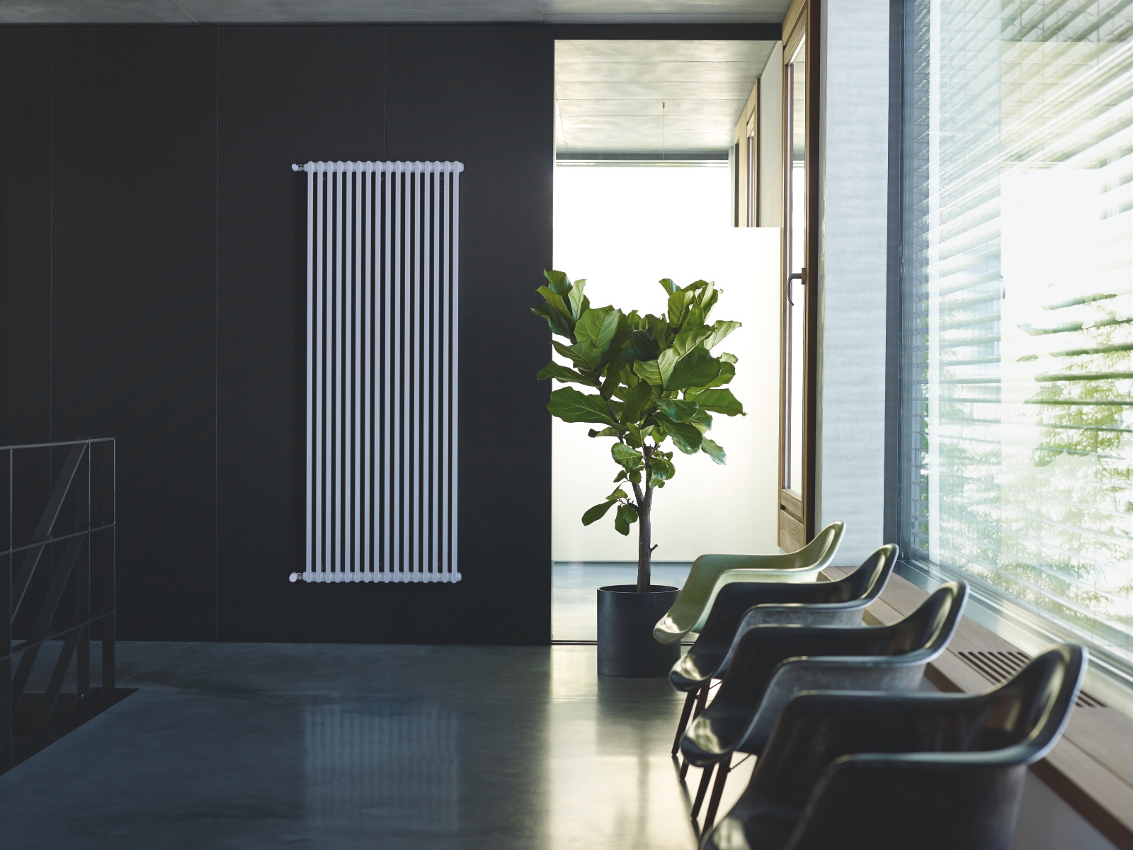 Zehnder Charleston Multicolumn radiator,. 2 Column. 1792mm x 394mm (8