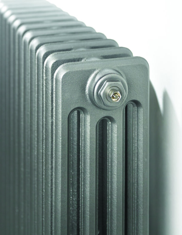 Wallace & Squires Clasico Cast Iron Radiator 46/4 Column With Feet - 17 Section 485mm x 874mm Anthracite Matt - Image 2