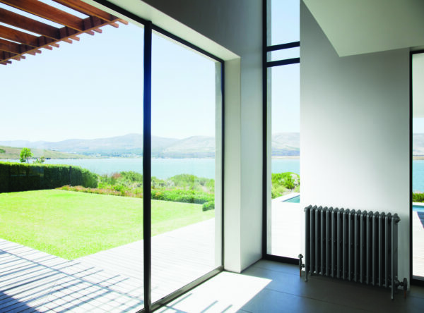 Wallace & Squires Clasico Cast Iron Radiator 46/4 Column With Feet - 17 Section 485mm x 874mm Anthracite Matt